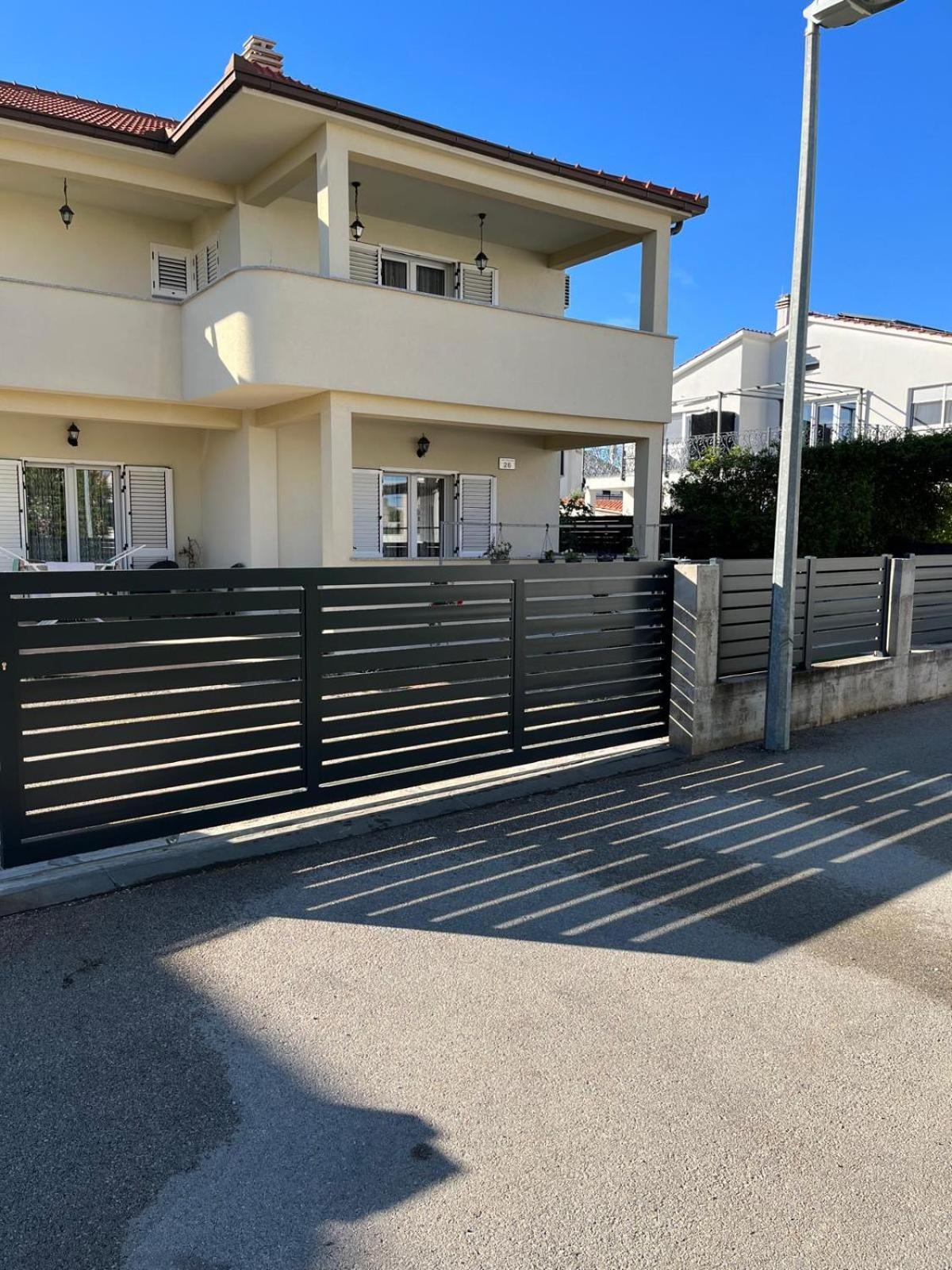 Apartments Vido Водице Екстериор снимка